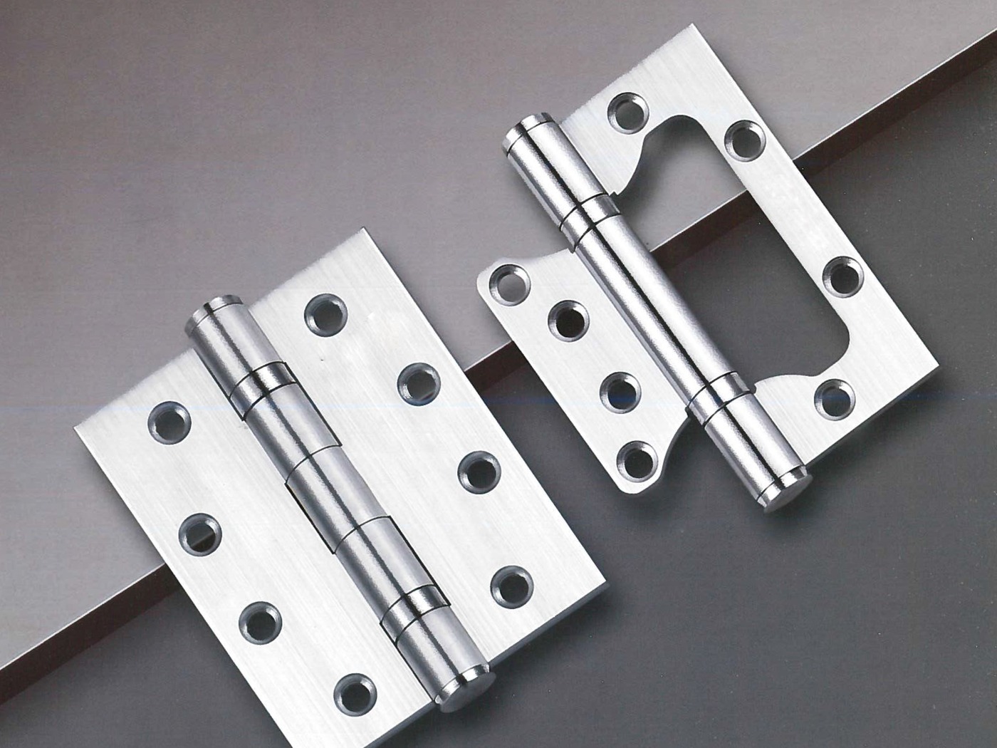 Sub and butt hinge range